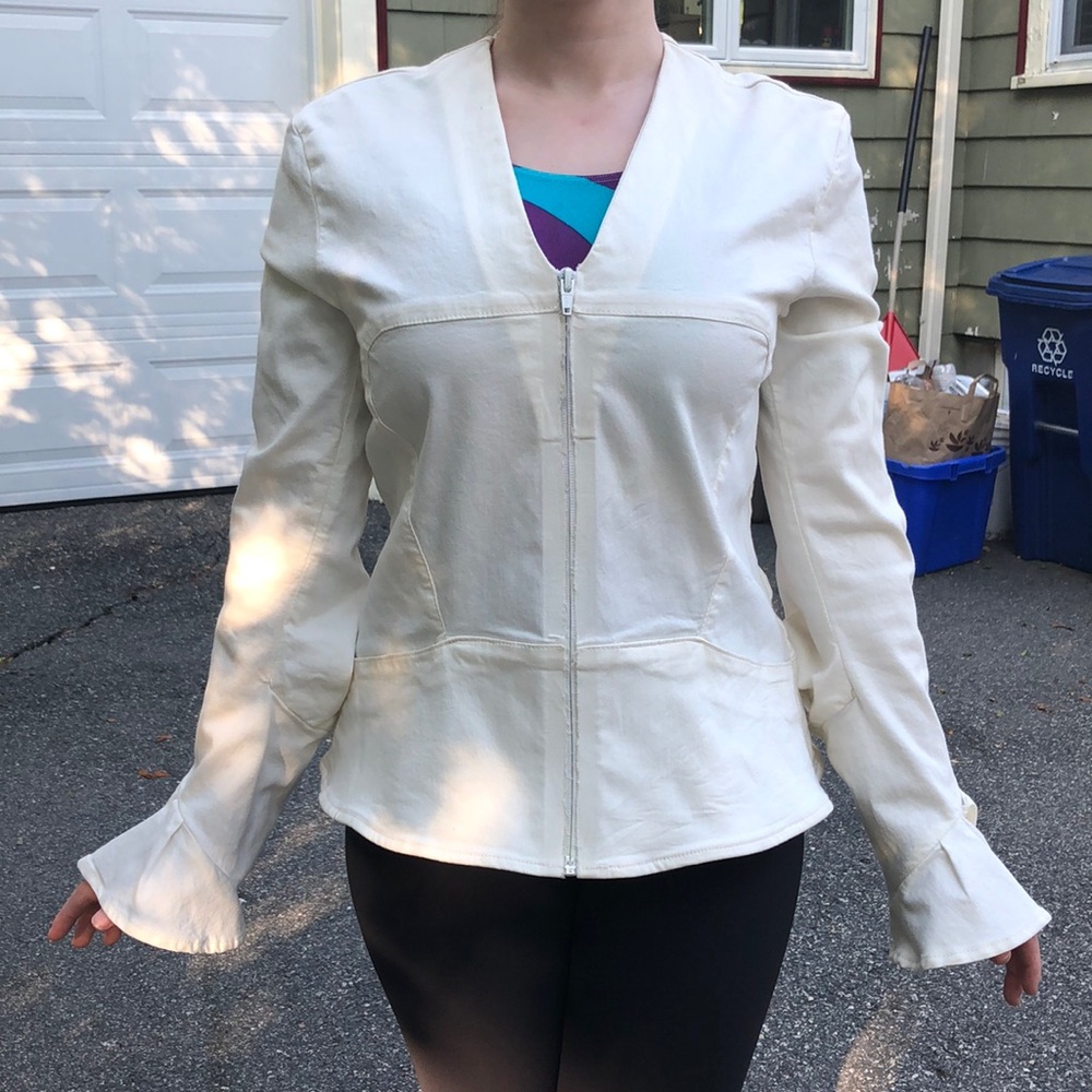 Chalayan convertible sleeve cream jacket